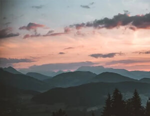 轨道窗帘材质与价格全解析 视频分享